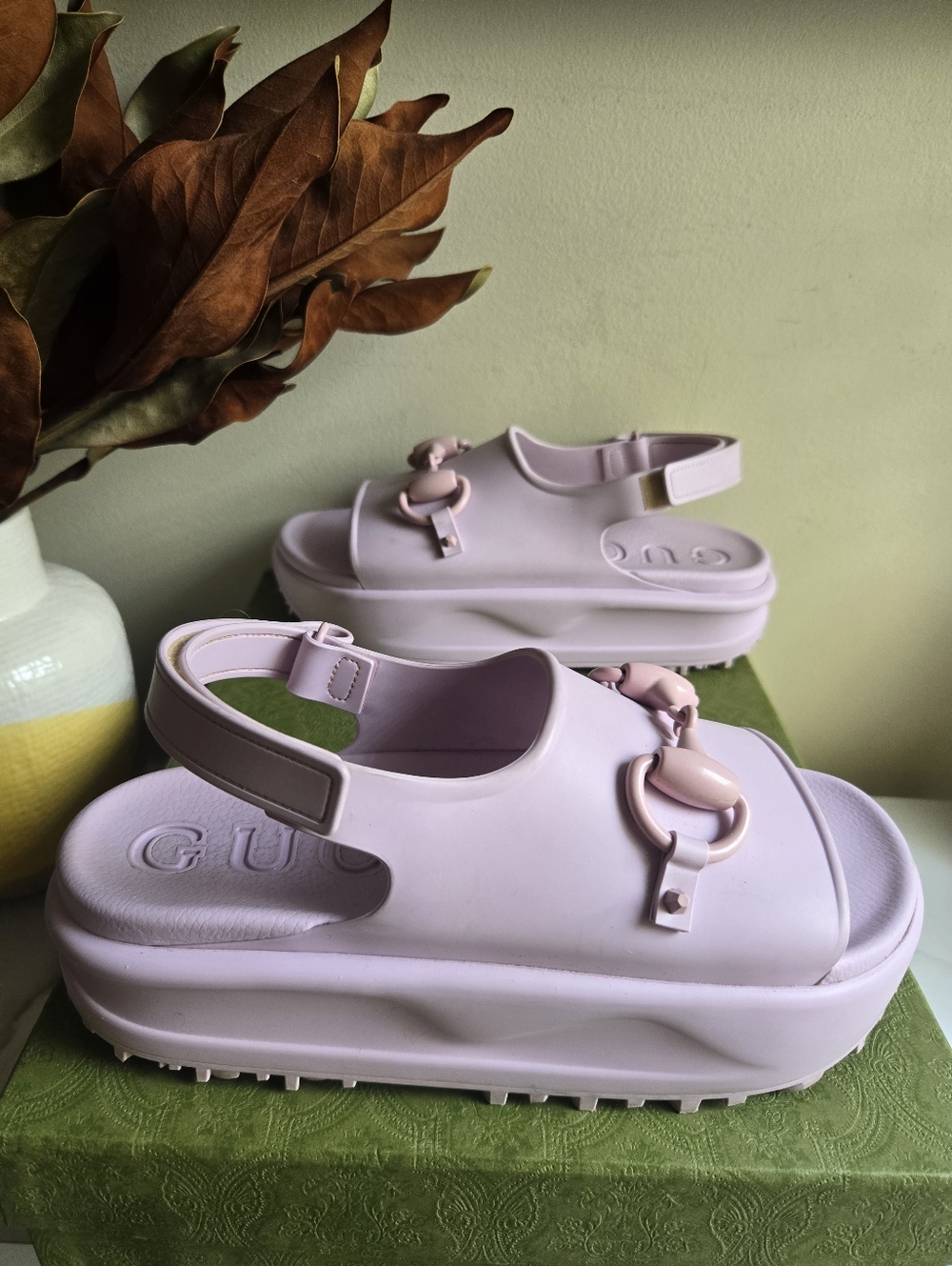 GUC Gucci Horsebit Women's Violet & Pale Pink Rubber Sandals Size 10 US 40 IT - Picture 3 of 15